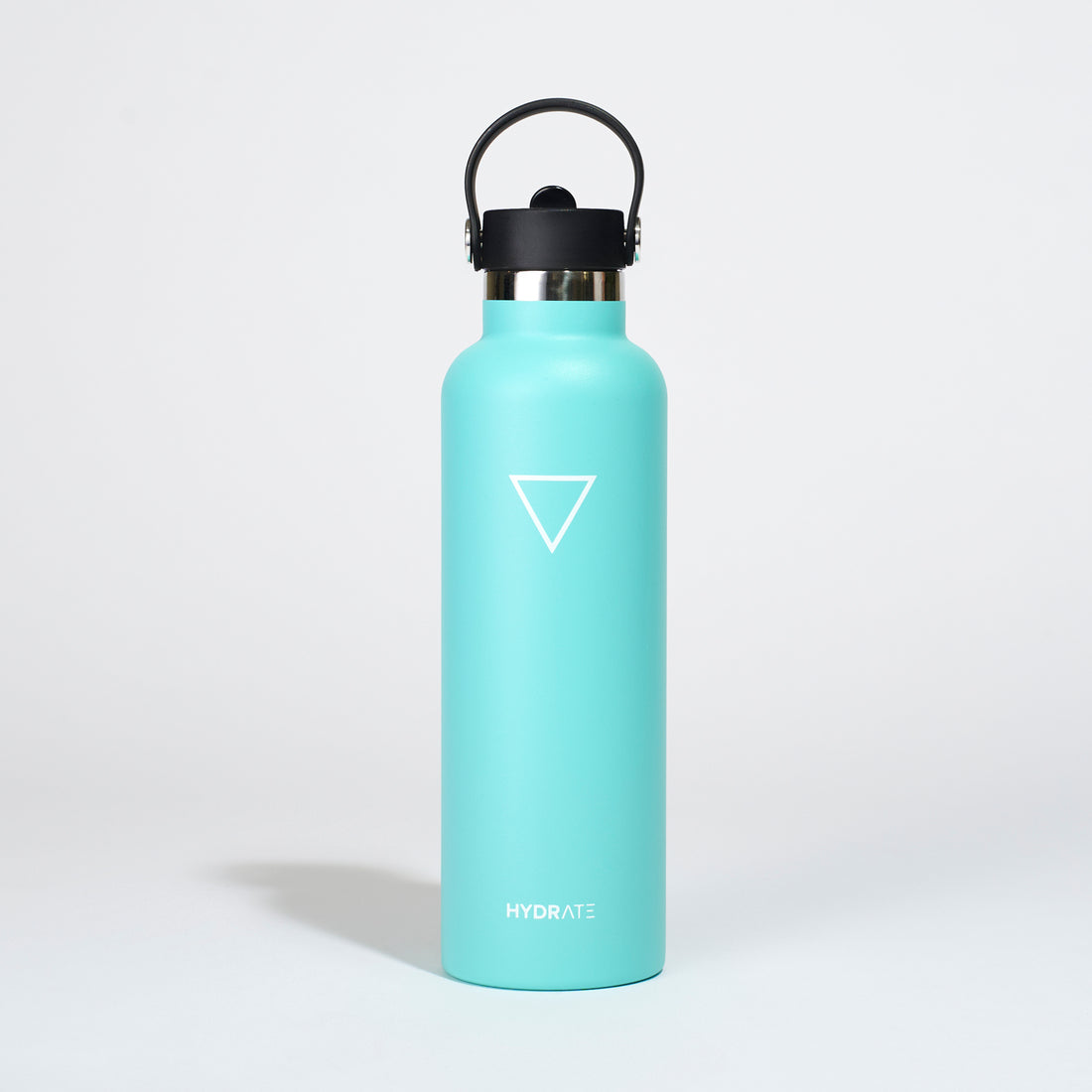 color: aqua