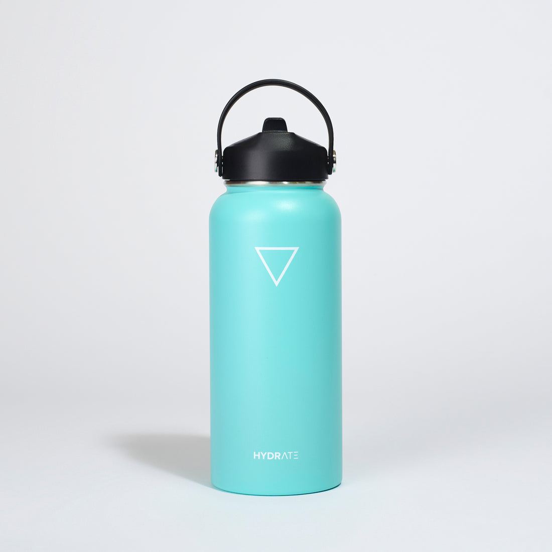 color: aqua