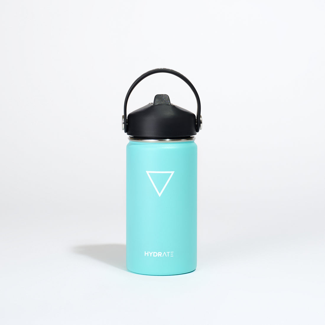 color: aqua