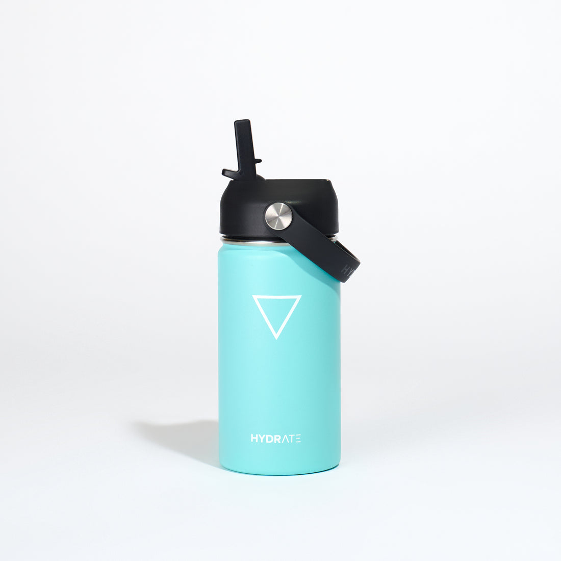 color: aqua